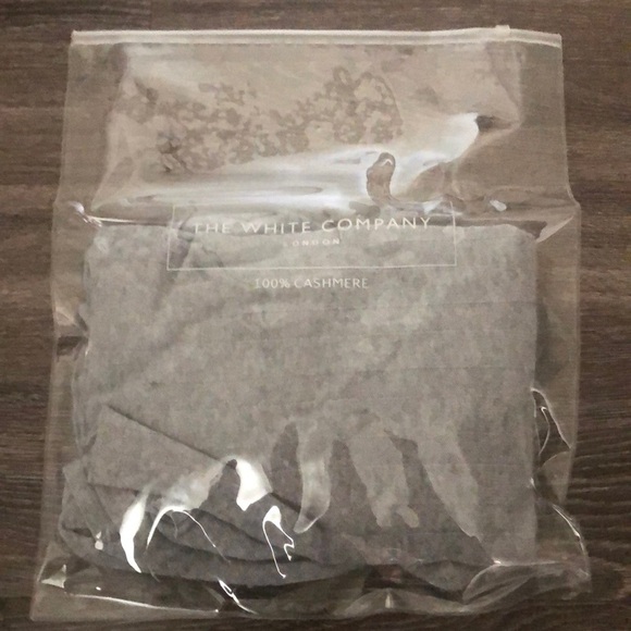 The White Company Grey Hoodie Cashmere Sweater - Picture 1 of 5